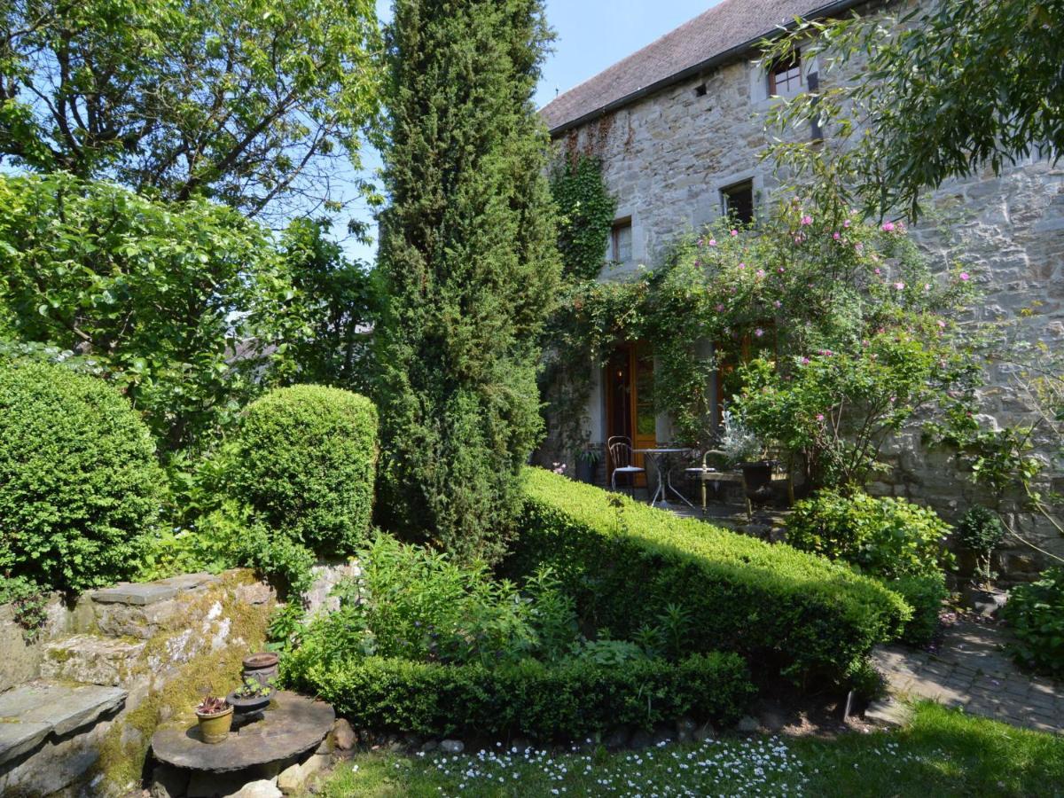 Enchanting Cottage With Terrace Garden Амуар Экстерьер фото